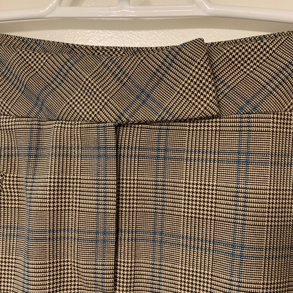 Mexx plaid pencil skirt. - Picture 4 of 6